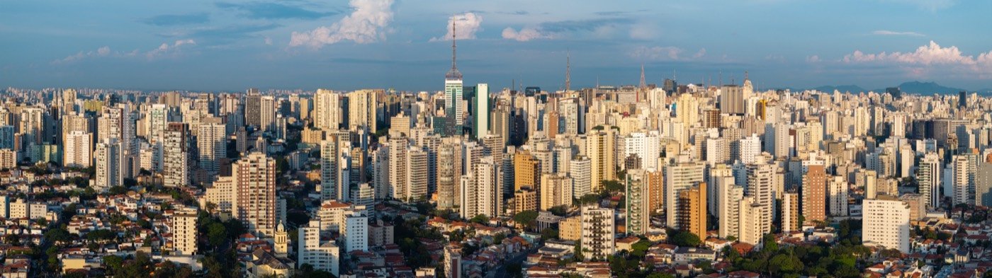 Vista aérea do skyline residencial de São Paulo, SP